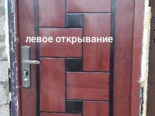 Продам дверь