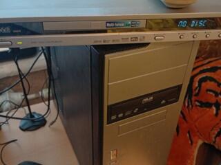 Продам cd/dvd player DS375. LG