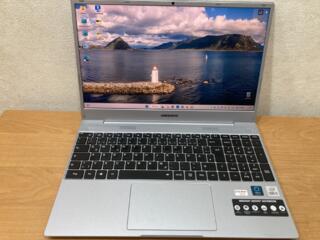 Ноутбук Medion в хорошем рабочем состоянии!