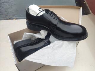 Продам новые туфли