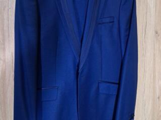 Мужской костюм 46 раз.