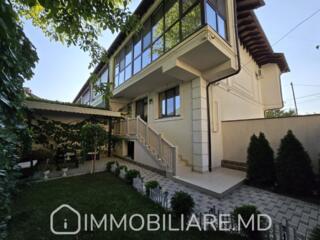 Casă cu 2 niveluri, sect. Buiucani Vă propunem spre vânzare casă cu 2 