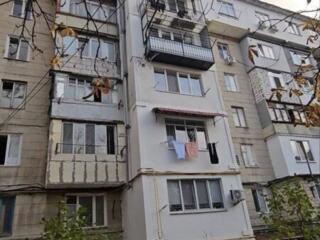Apartament cu 2 camere, sect. Botanica Vă propunem spre vânzare ...