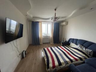 Предлагается к продаже просторная 3-комнатная квартира с современным .