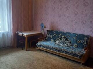 Сталинка на Приморской. Центр. 2 комнаты.