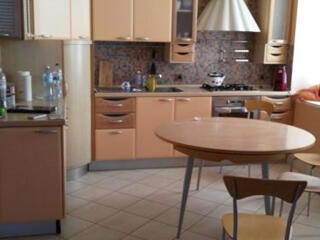 4х Комнатная квартира на Французском бульваре  ТВ-3