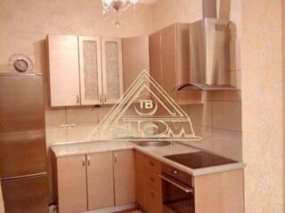 Продам 2-комнатную  квартиру  на Артиллерийской ,ЖК Фаворит