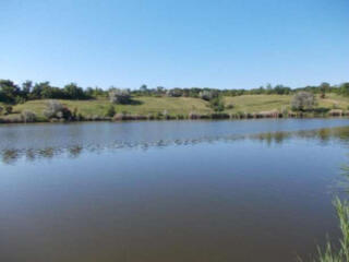 Продам участок у озера Малая Долина / " Заря"