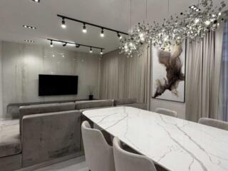 довгострокова оренда 4-к квартира Київ, Печерський, 4500 $/міс.