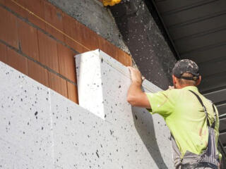 Требуется каменщик в Польшу, выезд 15 ноября. Оплата 1500 евро.