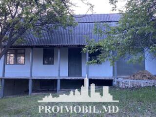 Vă propunem spre vânzare această casă amplasată în com. Trușeni, ...