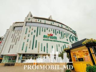 Se oferă spre chirie spațiu pentru oficii amplasatîn sect. Centru, ...