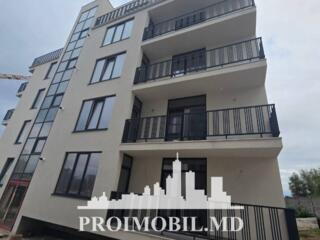 Vă propunem spre vânzare acest apartament cu 2 camere și living, or. .