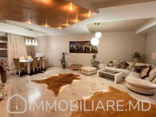 Casă cu 2 niveluri, sect. Buiucani Vă propunem spre chirie casă cu 2 .