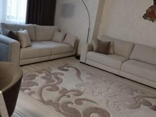 31453 Продам 2-х комнатную квартиру в центре ...