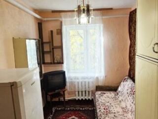 Сдам комнату в коммунальной квартире на Адмиральском проспекте.