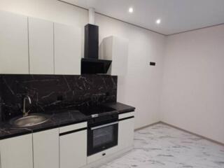 Продам 1но комнатную квартиру с ремонтом. Новый сданный дом. Общая ...