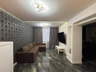 В продаже отличная двухкомнатная квартира с ремонтом и мебелью в ЖК ..