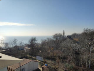 Двух комнатная квартира с кухней гостинной на Даче Ковалевского