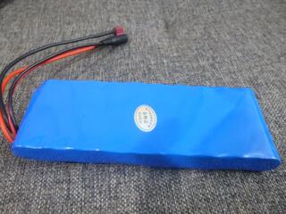 Acumulator nou - 36 v / Аккумулятор новый - 36 в