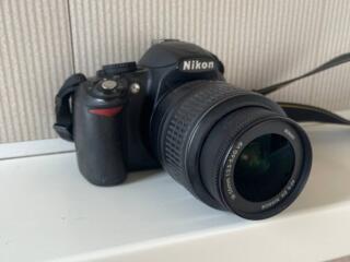 Nikon D3100 с объективом 18-55 Kit