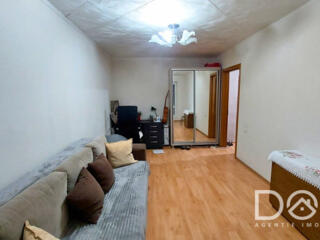 Apartament cu 2 camere separate, str. Grenoble