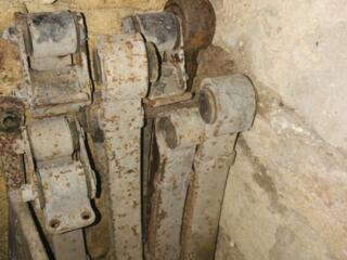 Продам рессоры УАЗ