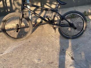 Продам BMX