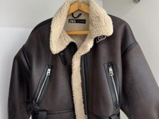 Продаю зимние куртки в очень хорошем качестве