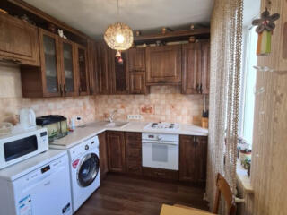 Выгодное предложение 2 комнатная в хорошем районе