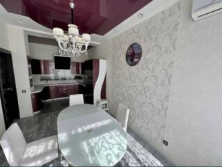 Продам 3 комнатную на Французском бульваре