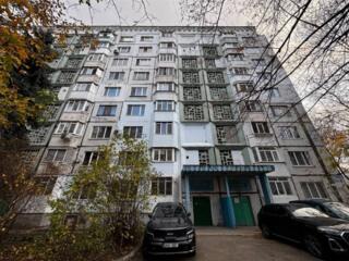 Apartament cu 1 camera si living la Botanica, Cuza Vodă.