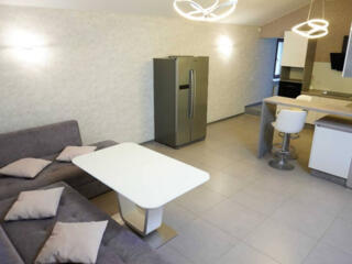 В продаже 2-этажный дом, построен в 2008 г. Утеплён пенопластом, ...