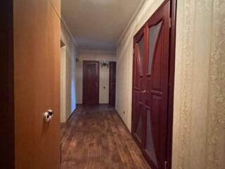 3-х комнатная квартира  М.Жукова в кирпичном доме.