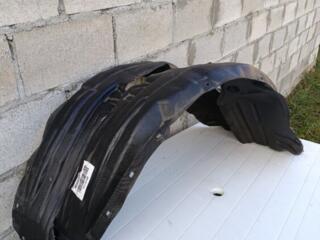 Продам новые передние подкрыльники на РАВ 4 3 поколения