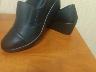 Продам женскую обувь