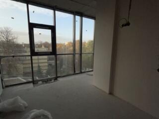 Продам квартиру - студию, новый дом, жк Platinum Residence.