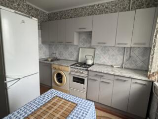 Продаётся 2-комнатная квартира. 143 серия. Центр "Вара" +Видео