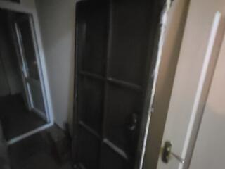 Дверь металлическая с замком