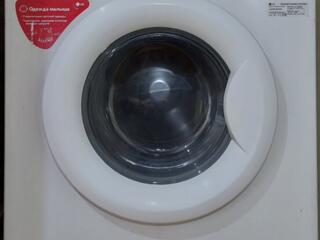 Продаю стиральную машину-автомат Лджи с прямым приводом 5кг б/у