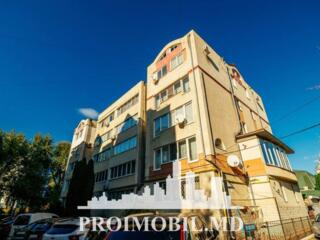 Vă propunem spre vânzare acestapartament cu 2camere și living,sect. ..