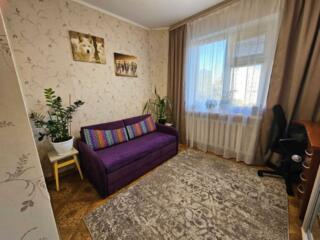 36527 Продам трехкомнатную квартиру на Таирова ...