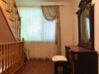 36530Продаётся уютная трёхуровневая квартира с ...