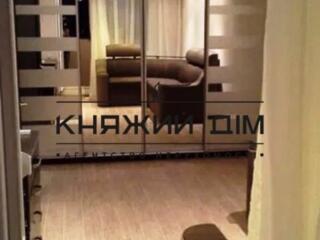 Пропонується в оренду 1-кімнатна квартира по пр-ту Академіка Глушкова 