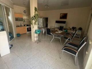 Продам дом в Григорьеве, вторая линия от моря. Дом двух этажный, ...