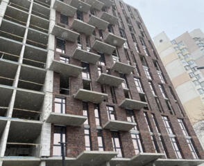 Однокомнатная в новом доме.