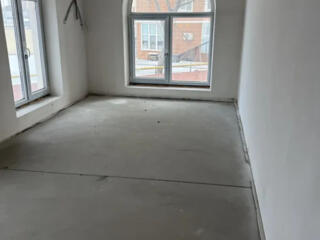 Двухкомнатная от строителей.