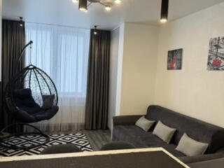 Продам евродвушку в с ремонтом в ЖК "Приморские Сады" ...