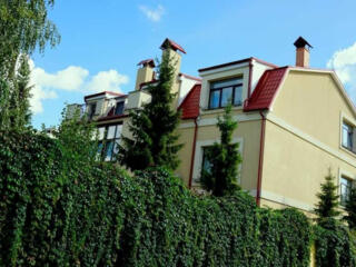 Продаж найкращого котеджа 523м2 поруч з метро Академмістечко