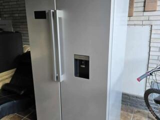 Двухкамерный холодильник